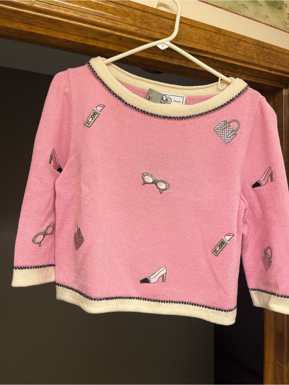 St. John Pink Sweater with Embroidered Lipstick Motif